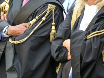 AVVOCATI IN PERICOLO: SUCCEDE SOLO ALL’ESTERO?